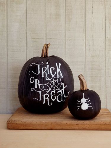 Zucche di Halloween idee per decorarle