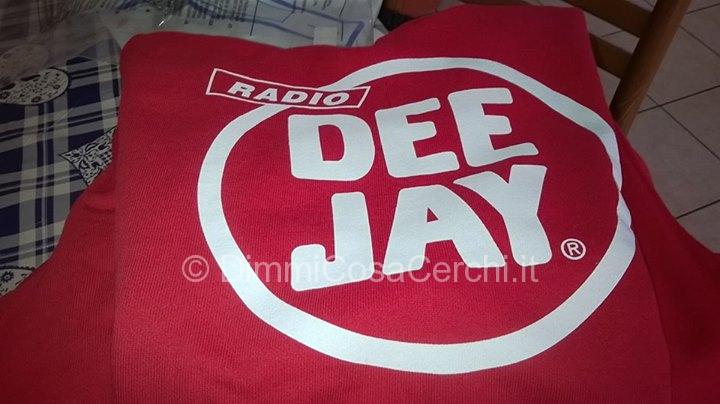 Felpe Radio Deejay vinte con Fonzies