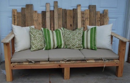 Idee per realizzare un divano con i pallet