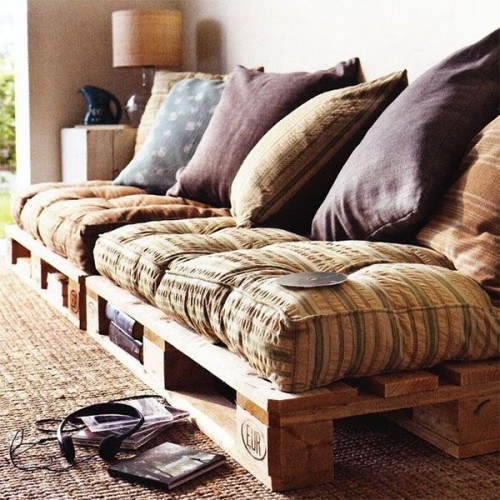 Idee per realizzare un divano con i pallet