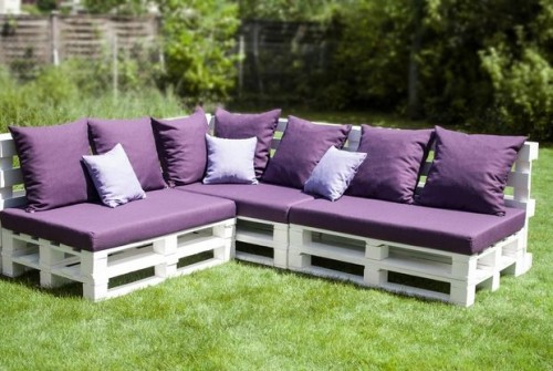 Idee per realizzare un divano con i pallet