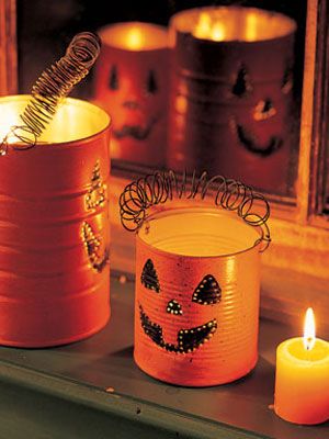 Come creare delle decorazioni di Halloween con lattine e scatolette