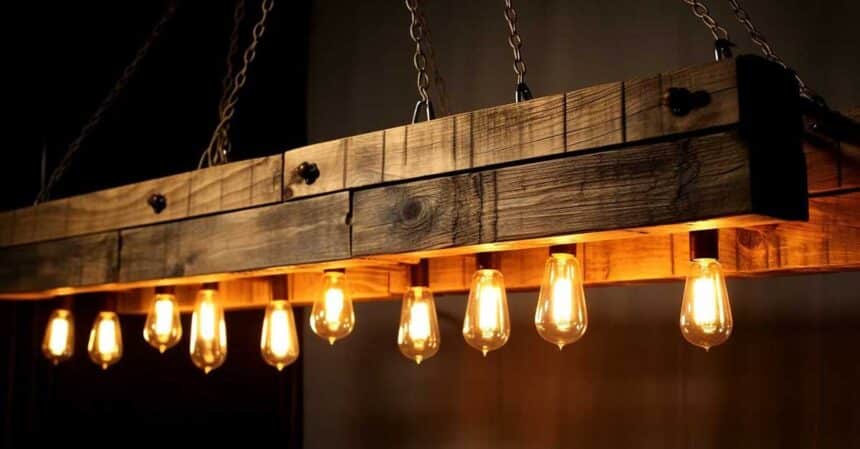 5 idee per realizzare un lampadario con i pallets