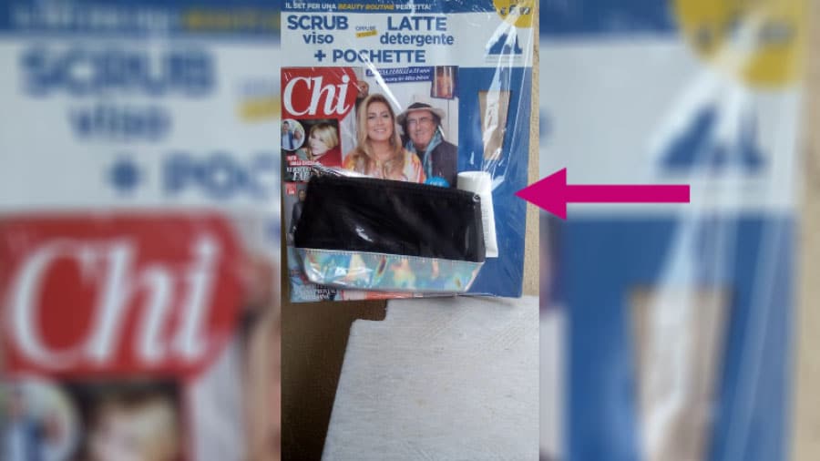 Rivista Chi con latte detergente, scrub viso e pochette