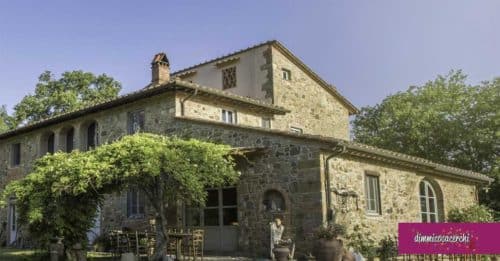Airbnb: vinci 10 giorni in Toscana con 10 amici