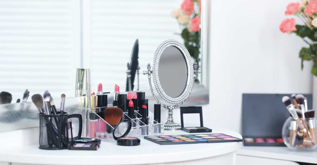 Vinci uno specchio per Make-up con Maybelline e Garnier