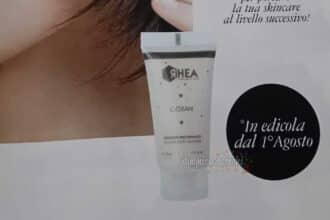 Rivista Elle con allegato detergente viso Rhea