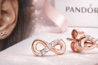 Orecchini Pandora Infinito in offerta
