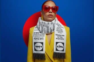 Concorso Instagram Lidl: vinci una sciarpa a tema scontrino