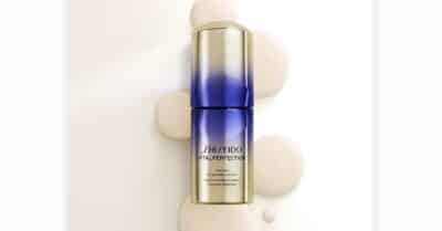 Campione omaggio siero viso Shiseido Vital Perfection Intensive SculptDefine Serum effetto lifting